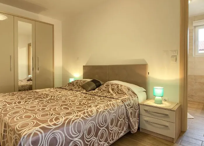 Luxury Compelx Aurora-mar With 2 Pools And 8 Bedrooms, 200m From The - Wiibuk * 반졸레