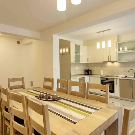 Luxury Compelx Aurora-mar With 2 Pools And 8 Bedrooms, 200m From The - Wiibuk * Banjole