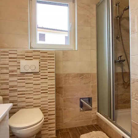 Luxury Compelx Aurora-mar With 2 Pools And 8 Bedrooms, 200m From The - Wiibuk Villa Banjole